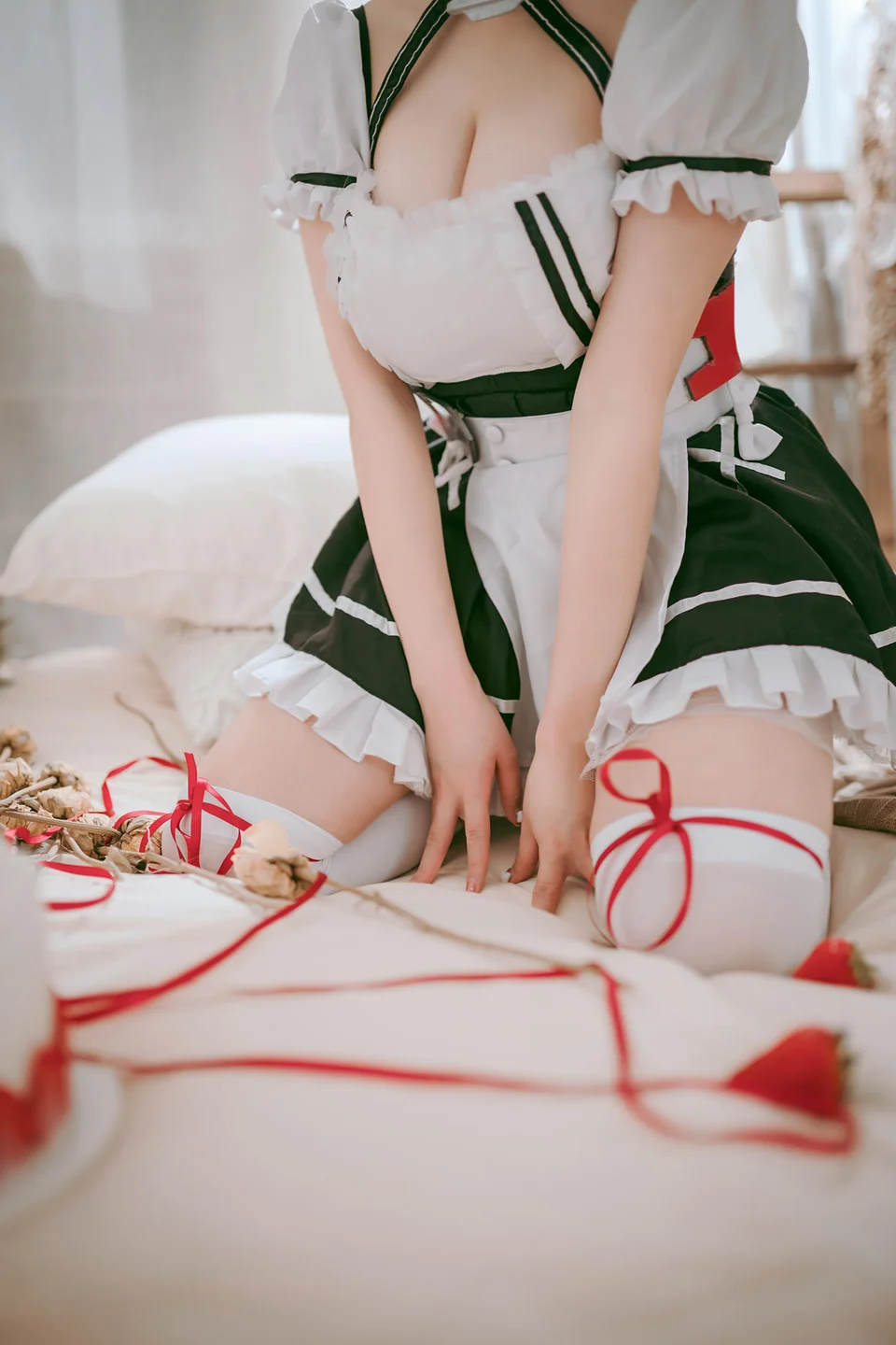 是一只熊仔吗_No_042_碧蓝航线_天狼星_26P_327MB tg@simisebaisi 【丝足阁】025.webp